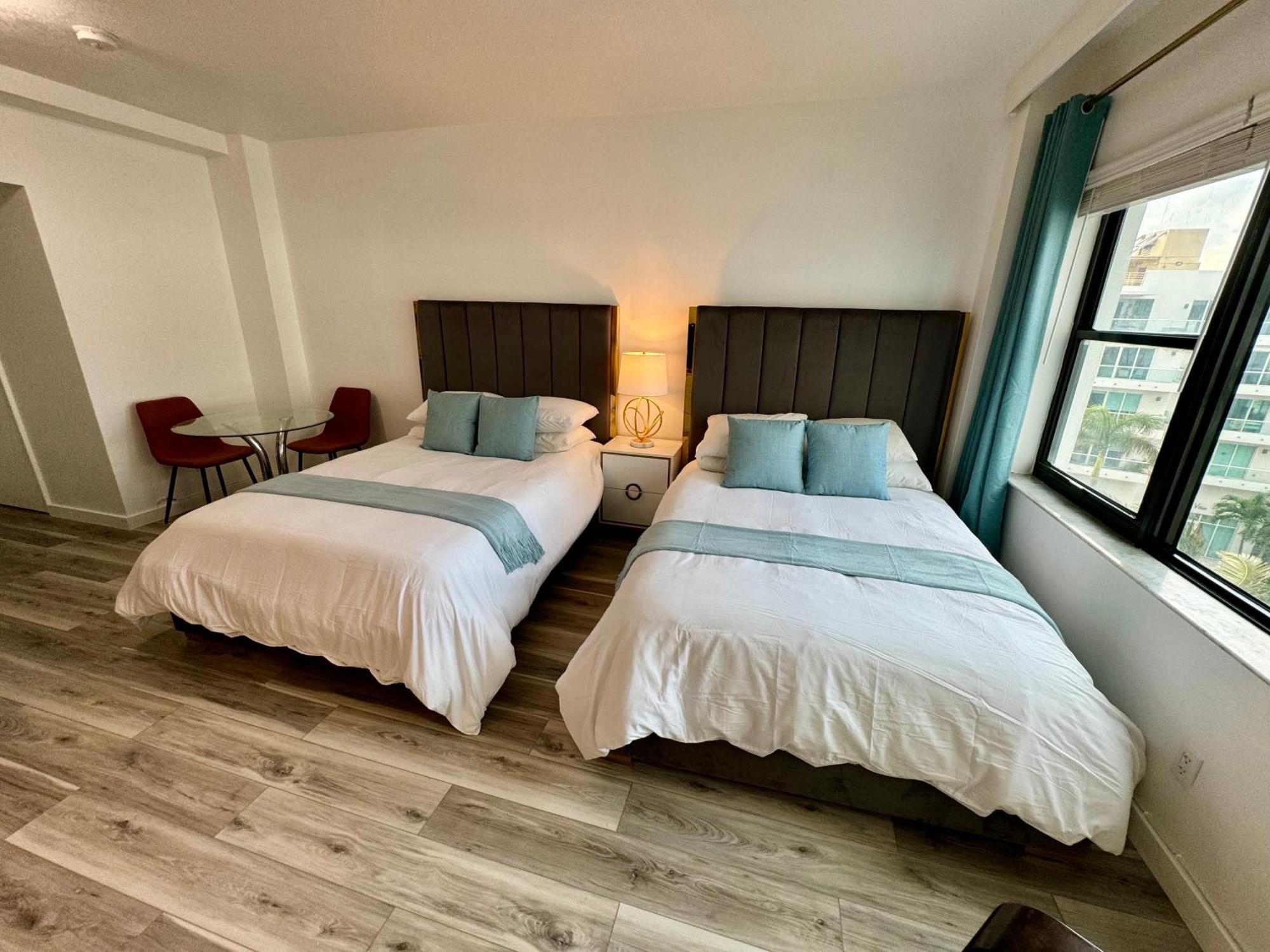 Directly On The Beach With Pool & Parking Miami Beach Eksteriør billede