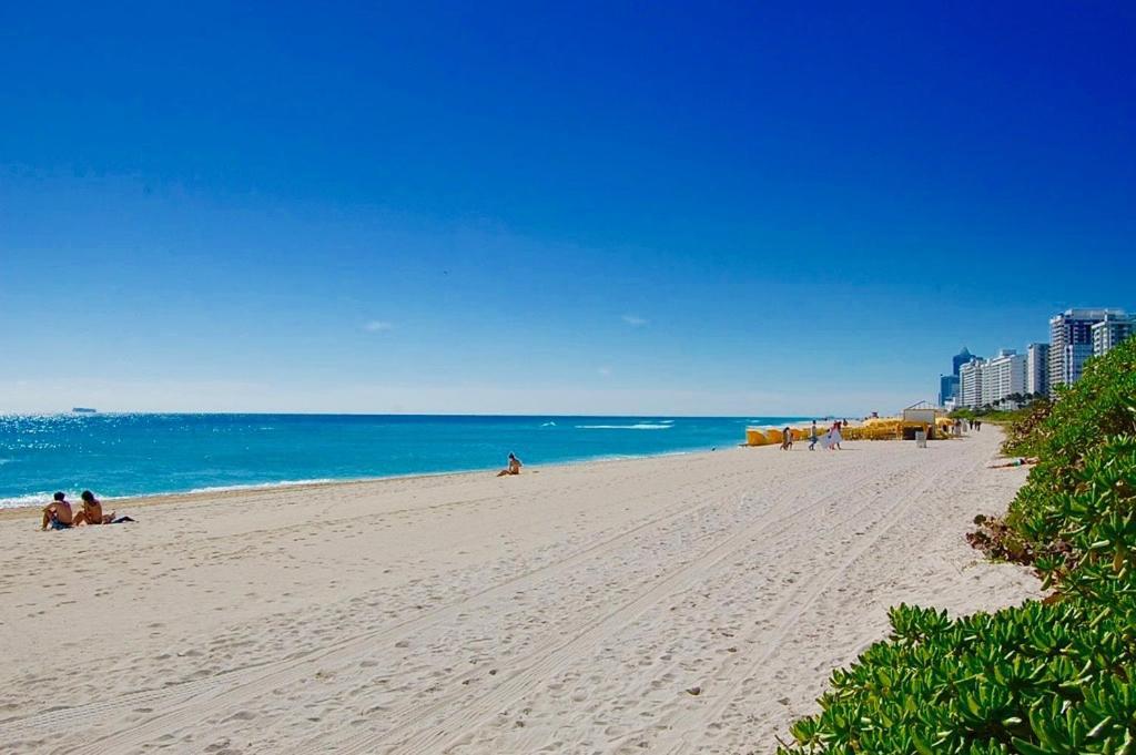 Directly On The Beach With Pool & Parking Miami Beach Eksteriør billede
