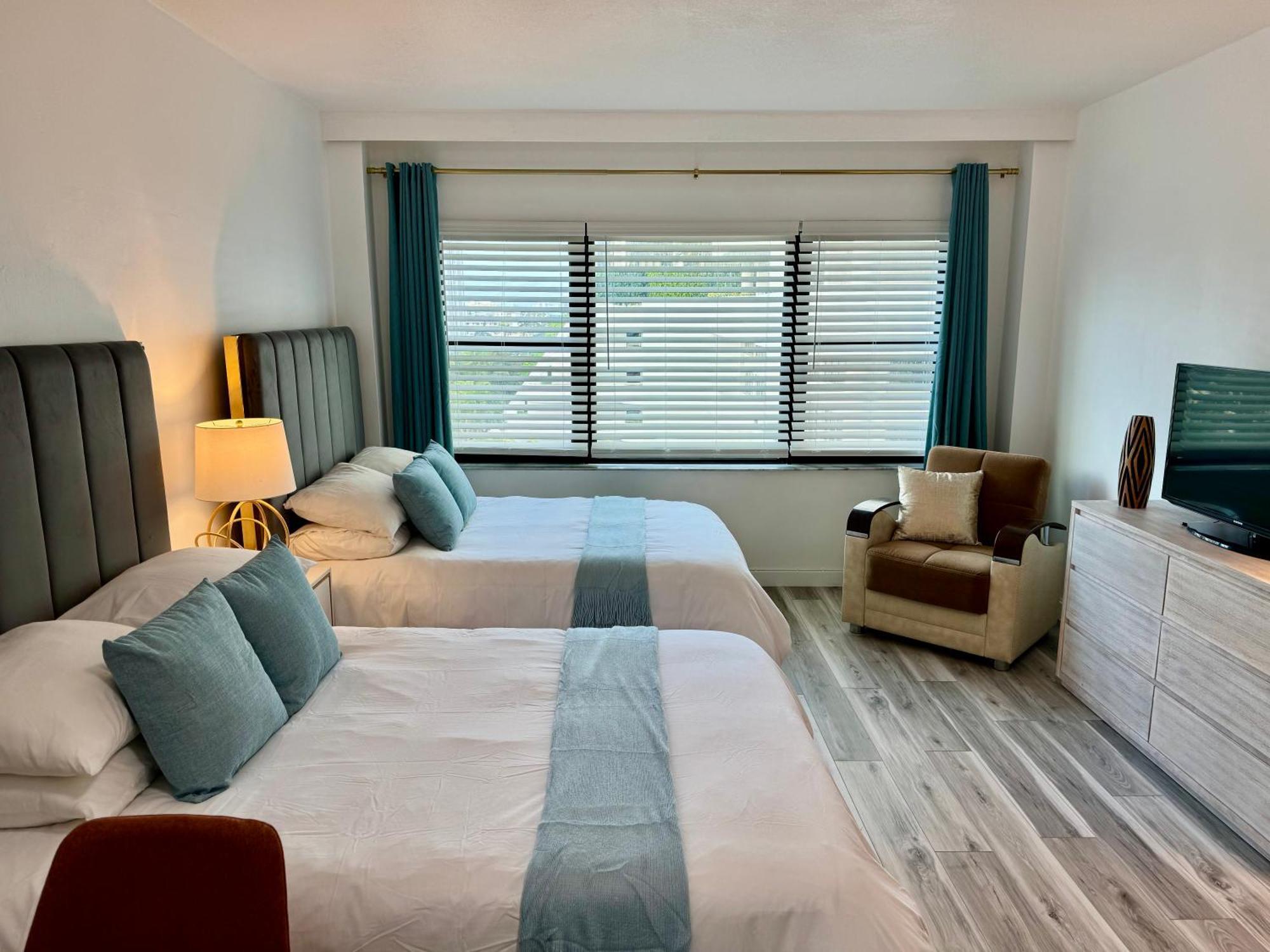 Directly On The Beach With Pool & Parking Miami Beach Eksteriør billede